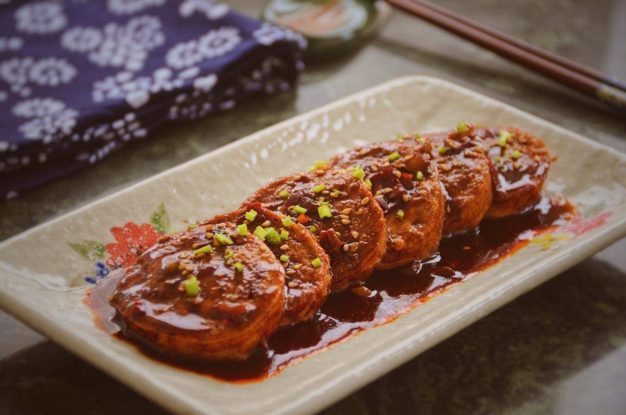 人造肉“人造肉”将上市，能缓解猪肉荒吗？对人类有什么危害吗？