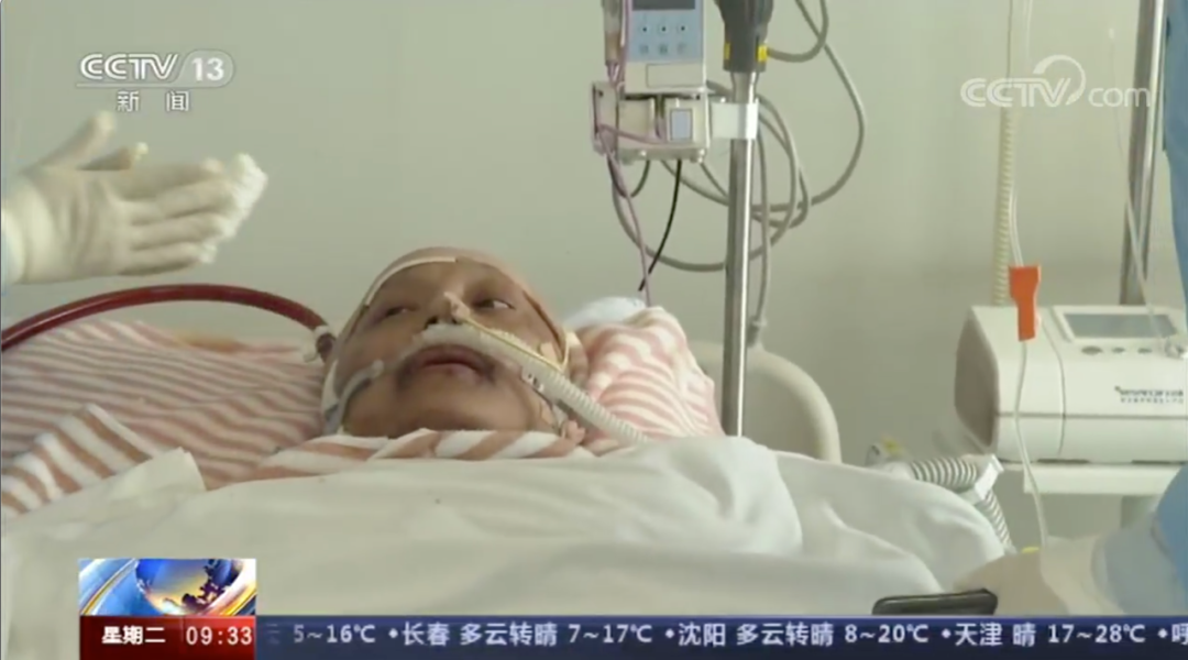 社会“黑脸”医生回家了！他说一家人在一起就很开心