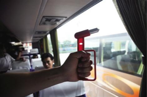 社会乘坐公交车应注意哪些安全事项