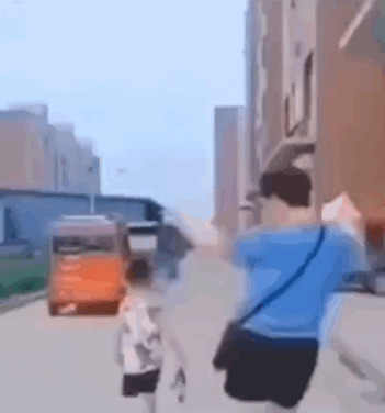 开学神兽开学怎么办？这届父母太难了……哈哈哈哈哈