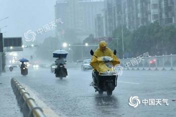 南方强降雨今后三天南方强降雨再度“上线”北方降雨降温齐至