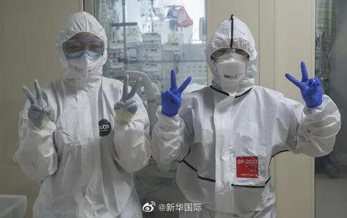 燕赵都市报韩国104岁新冠患者出院