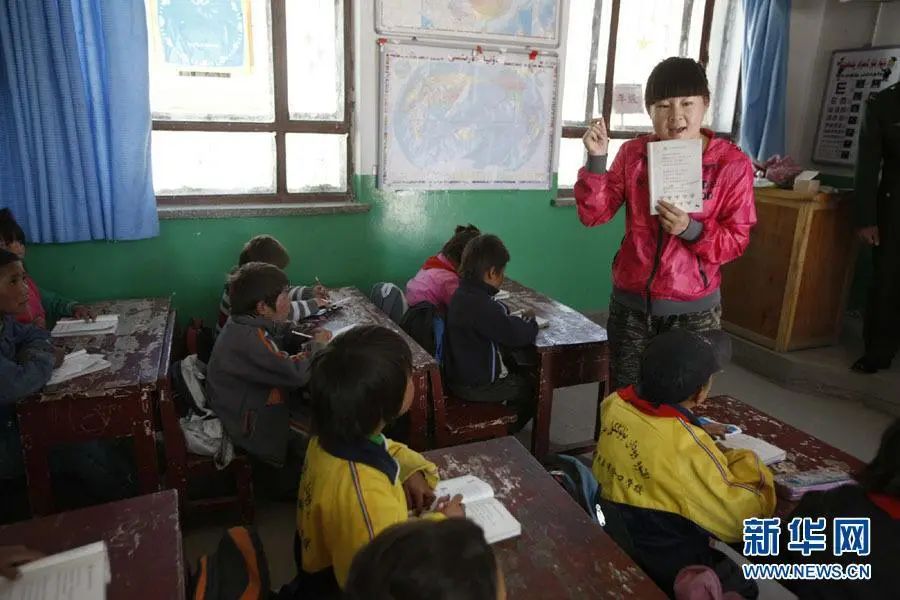 教师工资硬任务！教师工资不低于公务员，年底前必须完成