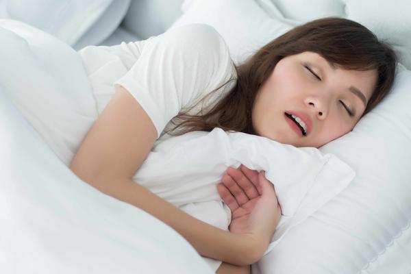 睡眠睡觉减肥法，充足的睡眠竟能瘦身？试试就知道了