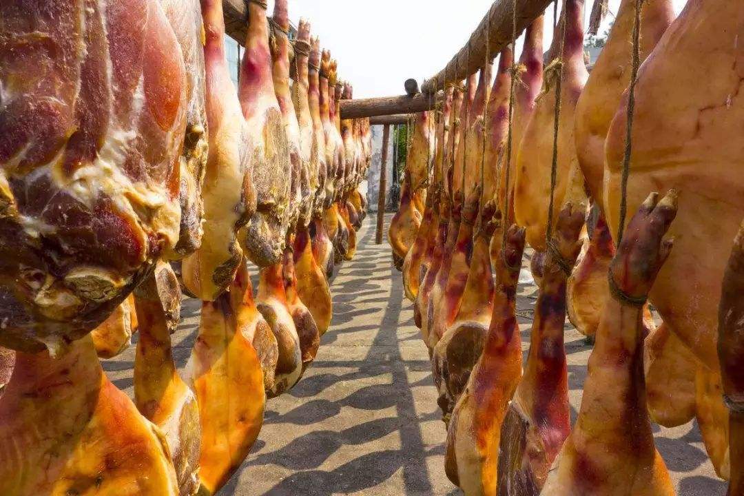 味精味精和鸡精对人体有害吗？哪个对人体伤害大？