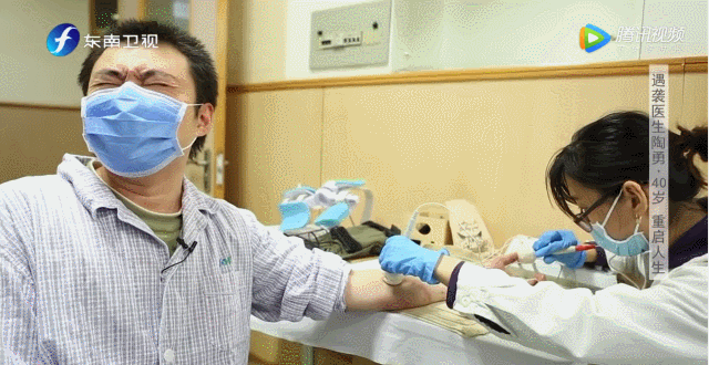 社会|他的“复出”，让我心疼