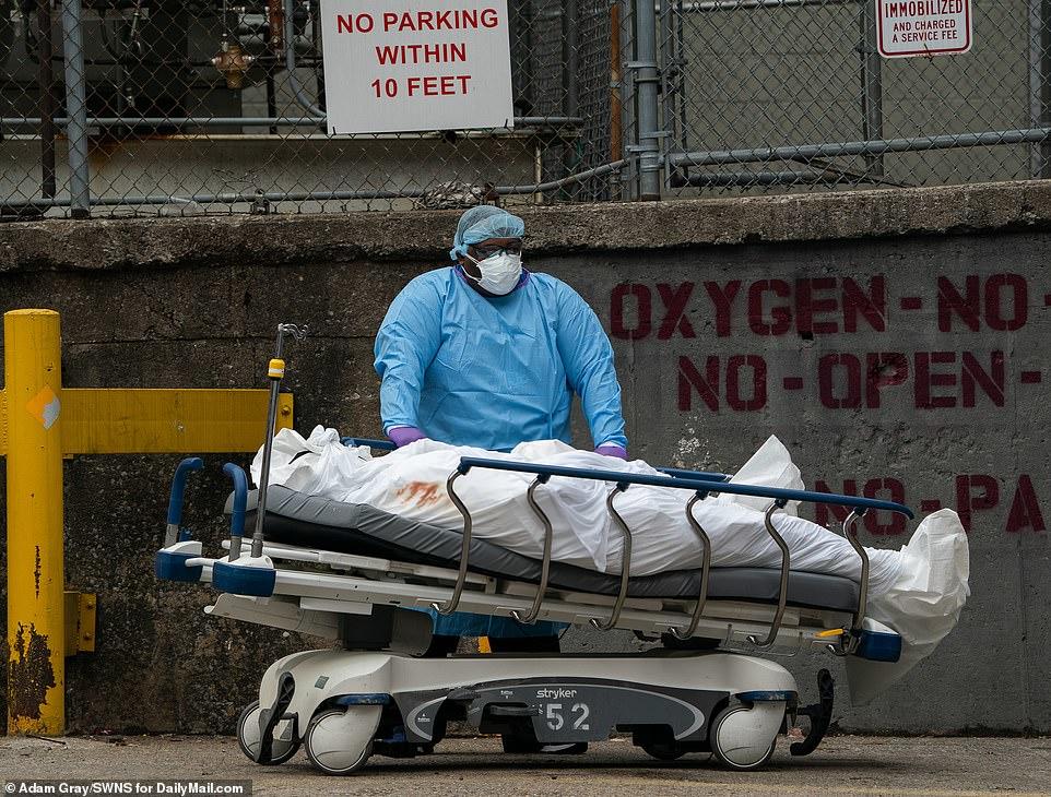 疫情|美死亡病例超10万 这个“重灾区”行业却砸下重金游说政府“别曝光”