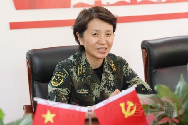 武警河南总队医院向结对帮扶的尉氏县邢庄乡屈楼村捐赠18万元人民币