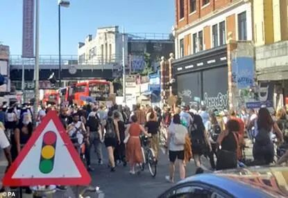 国际社会|又一国！英国伦敦也爆发抗议示威