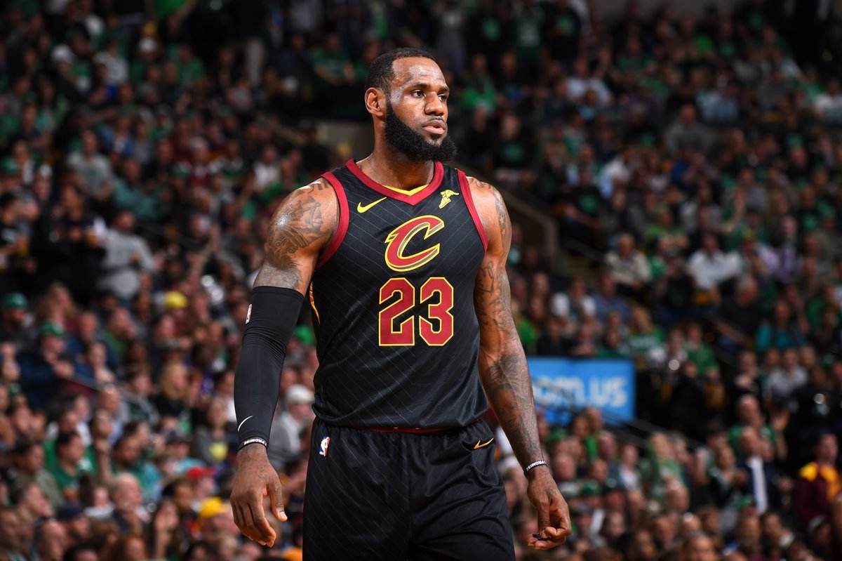 从未止步首轮詹姆斯13次季后赛每一次都出场10场以上