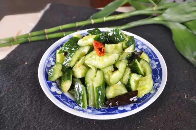 凉拌黄瓜|夏天这6种瓜是宝，消暑气、健脾胃，千万别错过
