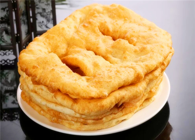 油饼怎么做又酥又好吃吃客的你真的知道吗看老奶奶的制作流程