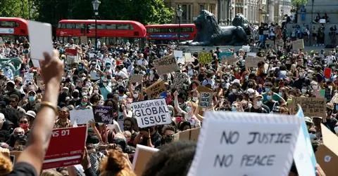 国际社会|150家韩国店铺在美遭打砸抢烧 店主担心引发战争