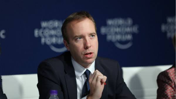 国际社会|英国卫生大臣：病毒没有歧视，反歧视集会将增加病毒传播风险