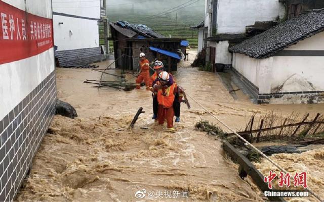 南方暴雨|南方暴雨破纪录，你那里下雨了吗？