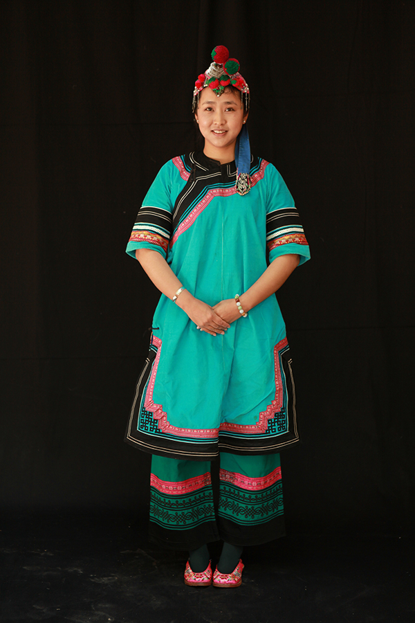 白族服饰精品展本周六省博开展