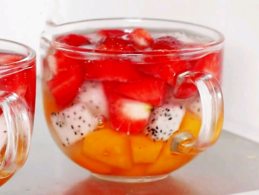 夏日水果果冻冰爽顺滑做法和喝凉水一样简单