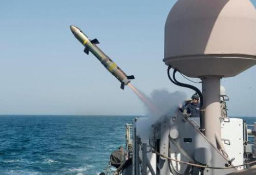 导弹|美军测试格里芬导弹,可搭载直升机和水面舰艇,装备十分方便