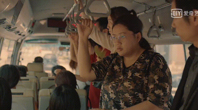 视觉志|200斤女孩被嫌弃的一生。｜百家故事