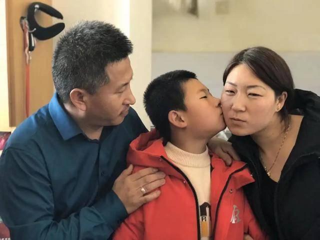 杨丽华|“直播寻亲”背后的悲与喜：别人家的奇迹，能在自己身上发生吗？