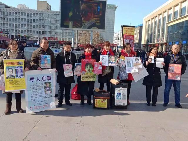 杨丽华|“直播寻亲”背后的悲与喜：别人家的奇迹，能在自己身上发生吗？