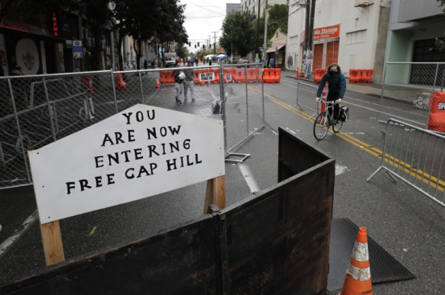 国际社会|占据西雅图街道建“自治区”后 美抗议者为命名伤透脑筋