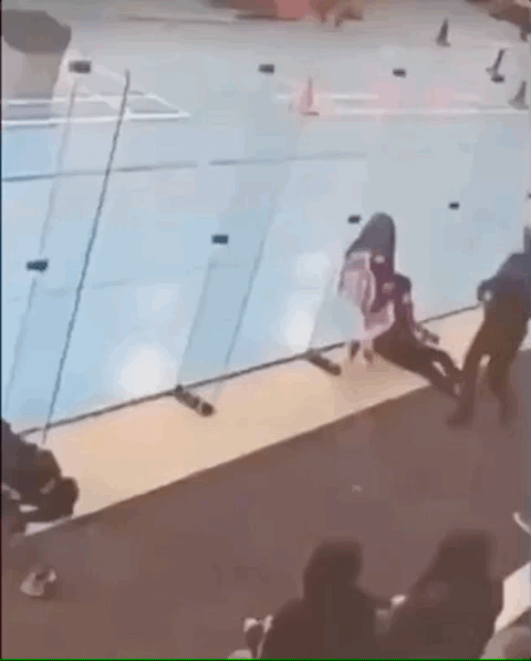 视觉志|监控拍下私人画面流出，千万小心你的秘密……｜百家故事