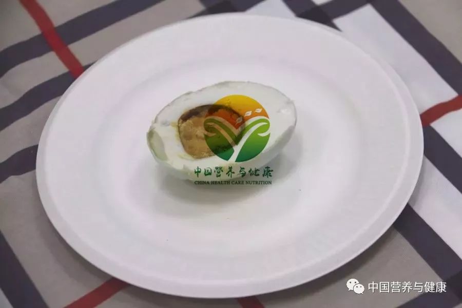 生活|这些食物里隐藏了多少盐？