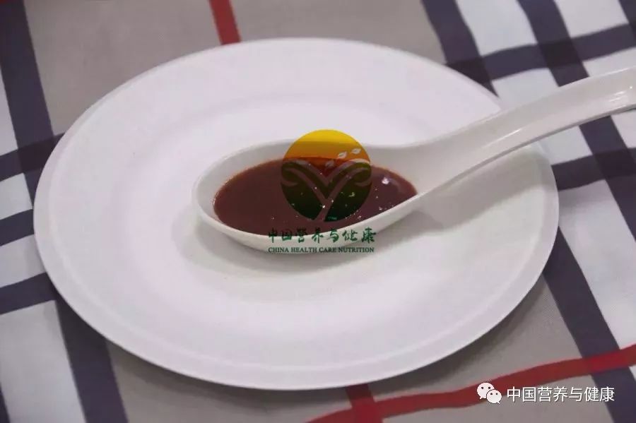 生活|这些食物里隐藏了多少盐？