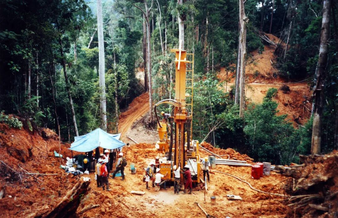 勘探队伍在印尼展开金矿勘探项目