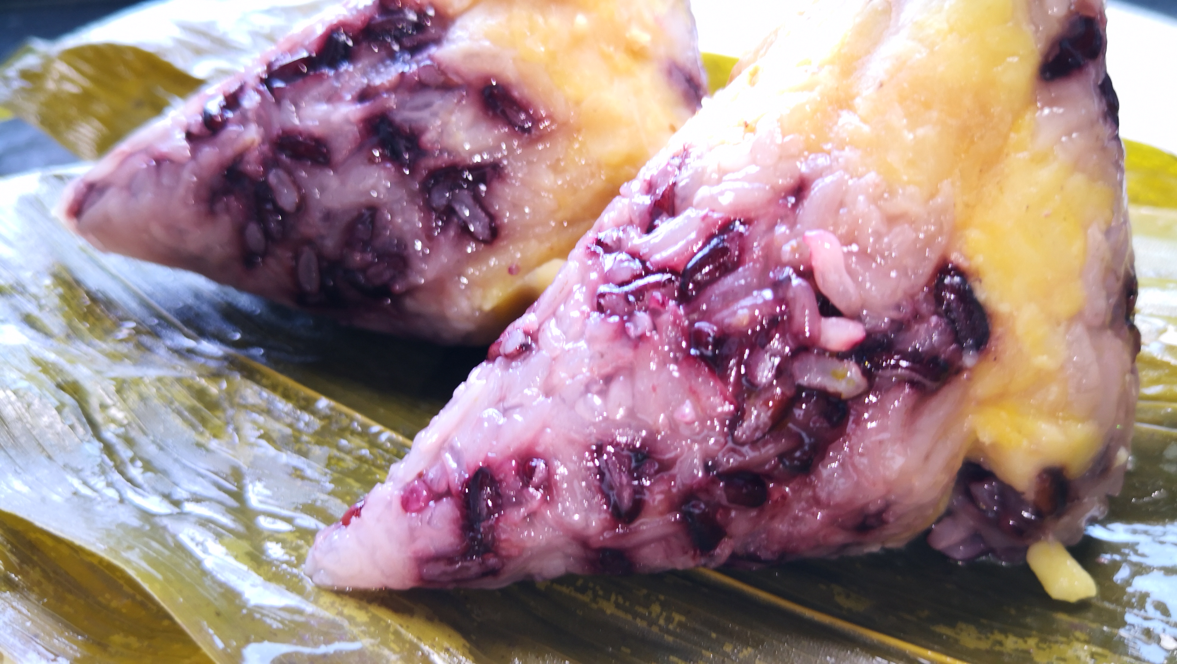 这粽子在朋友圈火了看着养眼吃着过瘾端午送礼送祝福就选它