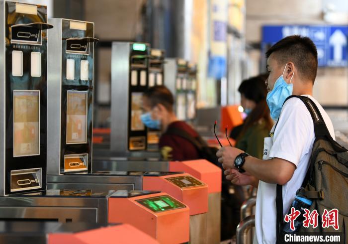 铁路开通|全国铁路今起调图：暑运大幕开启 一批新线开通运营