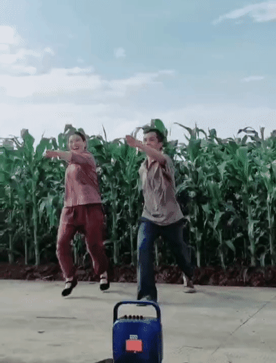 中专|“得知中专肄业的堂姐月薪1万7后，我心态爆炸了”