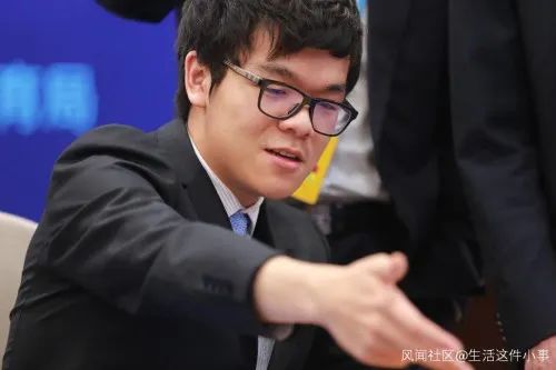 社会|柯洁发文宣布：无限期退出微博