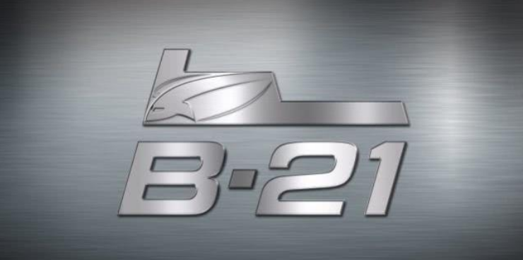 美国空军|B-21即将来袭,中国该如何应对?多造轰-20,还是对歼-20进行改装