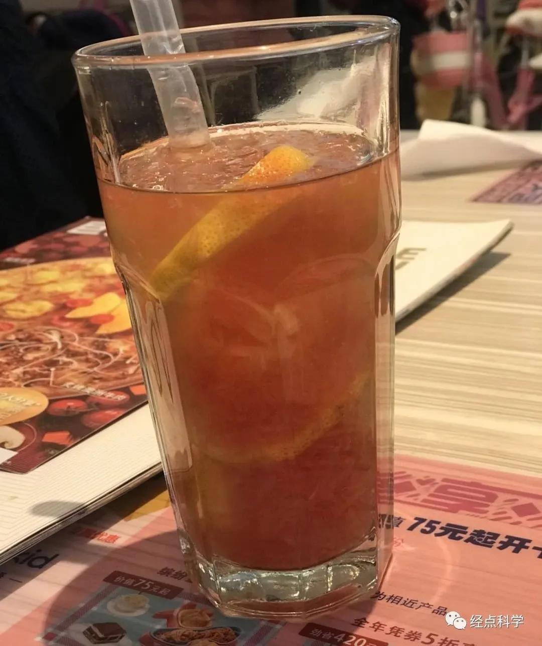 生活|夏季饮水有啥讲究?中国疾控中心给出攻略!