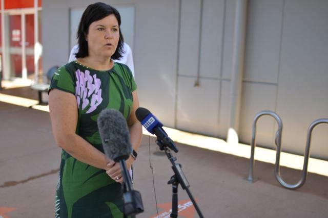 环球时报|驻澳美军轮调，美军一士兵抵澳后被确诊感染新冠病毒