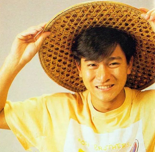 小哥白尼|长红不衰的刘德华让我明白：活出自己的人生，到底有多可贵