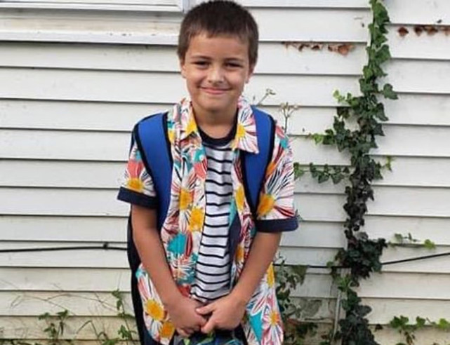 环球时报|美国13岁男孩玩警匪游戏，用父亲的枪打死9岁弟弟