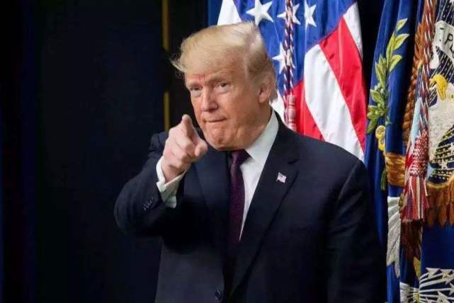 环球时报|华盛顿放风要禁中共党员入境 华春莹：美国已经黔驴技穷