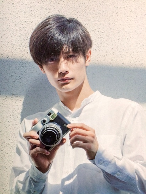 英国报姐|和新垣结衣一起惹哭全亚洲的绝美少年，上吊身亡了……