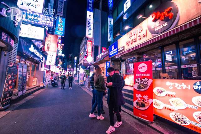 社会|不满足于工作现状 韩国半数年轻人首份工作做不满1年