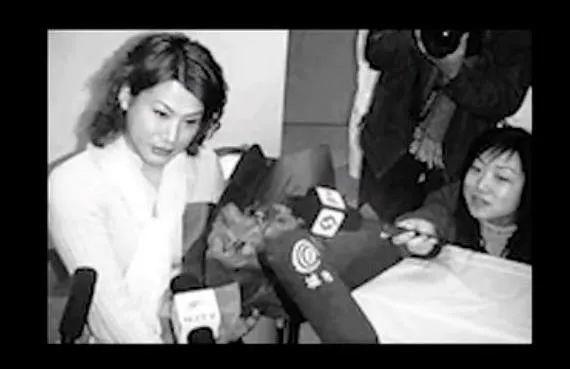 社会|J.K.罗琳遭抵制：有性无别，每一个个体都应该被尊重