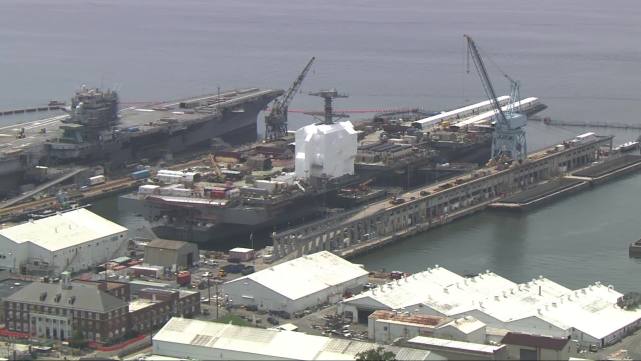 核动力|两艘现役“准航母”起火后，美国在建最新核动力航母也着了……