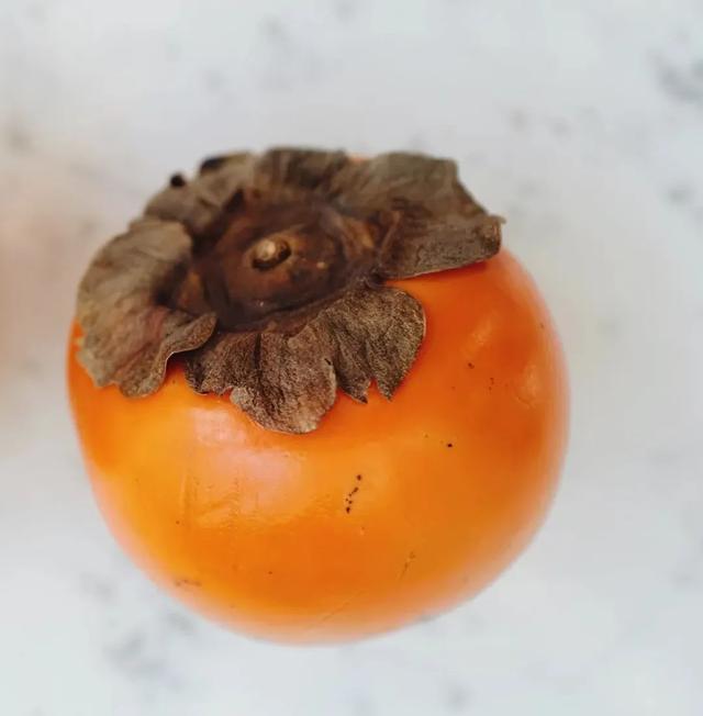 水果营养|水果营养排行榜：维C含量最高的水果竟然不是橙子，而是……