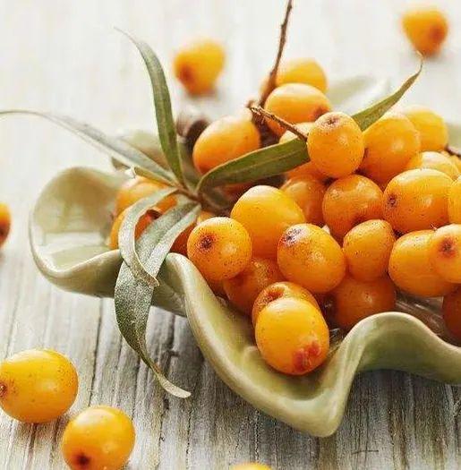 水果营养|水果营养排行榜：维C含量最高的水果竟然不是橙子，而是……