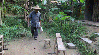 阿木|中国大爷成油管网红，上千万人点赞：不输李子柒！