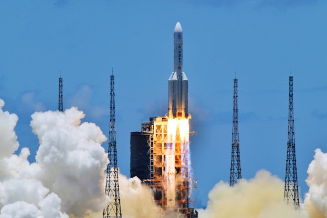 摄影|天问一号发射高清瞬间：火星，我们来了！