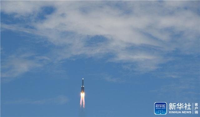 天问|向着火星，出发！“天问一号”探测器点火升空