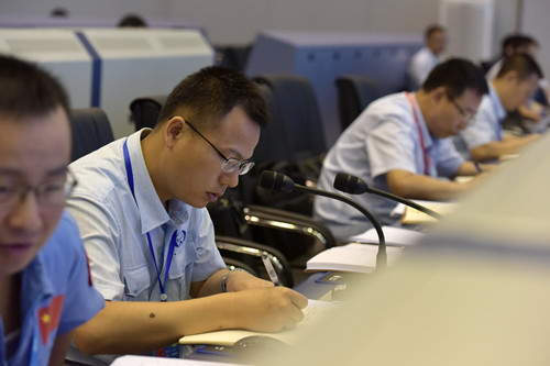 火箭|“双料01指挥员”王光义：惟其艰难，方显勇毅